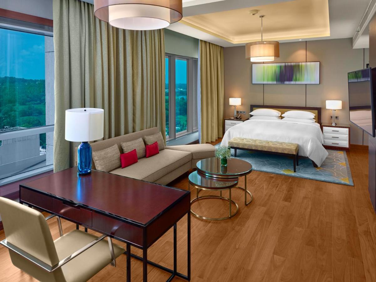 Hyatt Regency Thrissur Hotell Eksteriør bilde